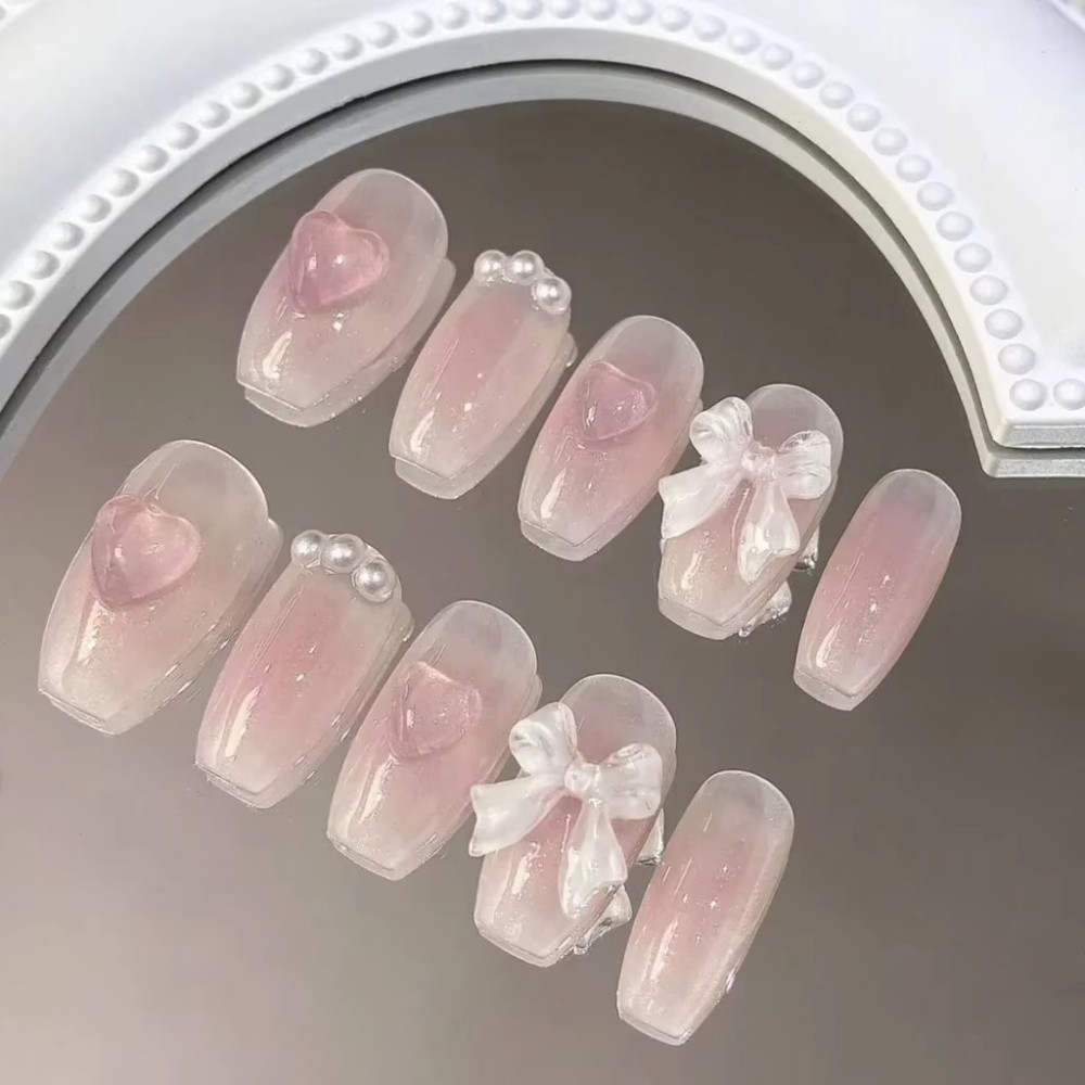 Nail Art Y2K - Милые розовые накладные ногти ручной работы